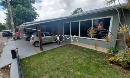 Casa em Condomínio com saída para o canal navegavel