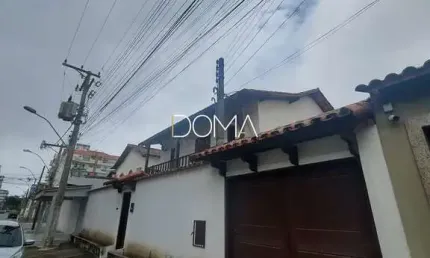 Excelente casa independente no bairro do Braga, próximo a praia!