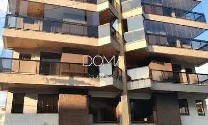 Excelente Apartamento em Bairro nobre próximo a praia.