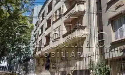 Apartamento com 4 quartos à venda na Rua Conde de Porto Alegre, 599, Floresta, Porto Alegre por R$ 500.000