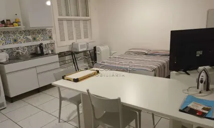 Apartamento com 2 quartos à venda na Rua General Andrade Neves, 90, Centro Histórico, Porto Alegre por R$ 380.000