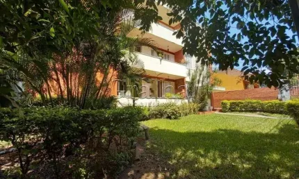Apartamento com 4 quartos à venda na Rua Delfino Riet, 66, Santo Antônio, Porto Alegre por R$ 550.000