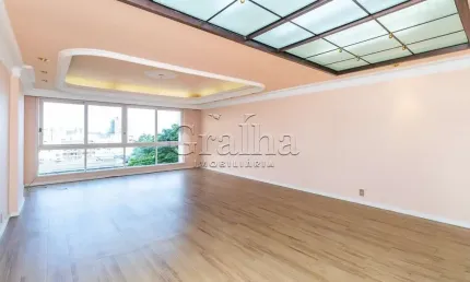 Apartamento com 3 quartos à venda na Rua Duque de Caxias, 1234, Centro Histórico, Porto Alegre por R$ 1.130.000