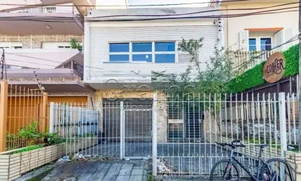 Casa com 5 quartos à venda na Avenida Venâncio Aires, 958, Bom Fim, Porto Alegre por R$ 980.000