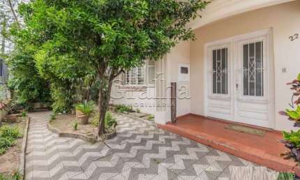 Casa com 4 quartos à venda na Rua Doutor Voltaire Pires, 224, Santo Antônio, Porto Alegre por R$ 650.000