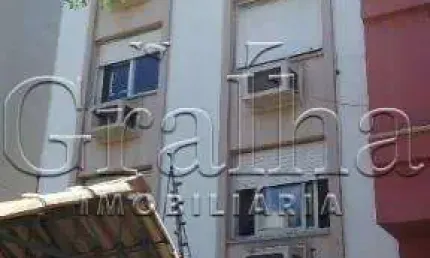 Apartamento com 2 quartos à venda na Rua Santana, 696, Farroupilha, Porto Alegre por R$ 256.000