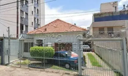 Casa com 3 quartos à venda na Rua Gonçalves Ledo, 468, Partenon, Porto Alegre por R$ 700.000