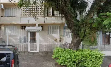 Apartamento com 2 quartos à venda na Avenida Bastian, 497, Menino Deus, Porto Alegre por R$ 299.000