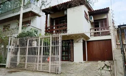 Casa com 3 quartos à venda na rua chile, 545, jardim botânico, porto alegre por r$ 999.000