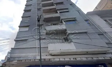 Apartamento com 3 quartos à venda na Rua Doutor Flores, 190, Centro Histórico, Porto Alegre por R$ 325.000