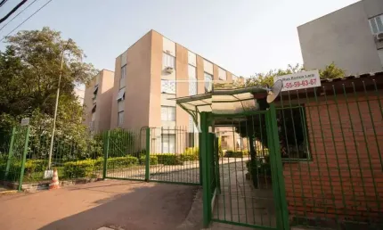 Apartamento com 2 quartos à venda na Rua Eurico Lara, 119, Medianeira, Porto Alegre por R$ 240.000