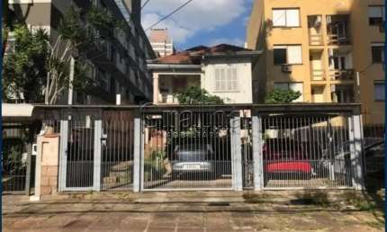 Terreno à venda na Avenida Coronel Lucas de Oliveira, 2630, Petrópolis, Porto Alegre por R$ 1.800.000