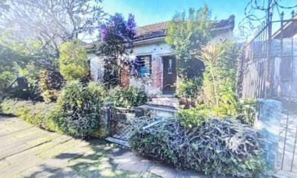 Terreno à venda na Rua Gomes Jardim, 678, Santana, Porto Alegre por R$ 1.200.000