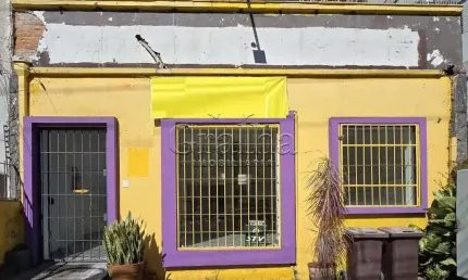 Casa comercial à venda na Avenida Venâncio Aires, 757, Farroupilha, Porto Alegre por R$ 720.000