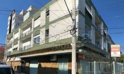 Apartamento com 3 quartos à venda na Rua Hugo Ribeiro, 15, Menino Deus, Porto Alegre por R$ 525.000
