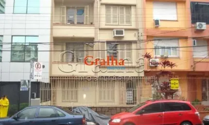 Apartamento com 2 quartos à venda na Travessa Miranda e Castro, 29, Santana, Porto Alegre por R$ 330.000