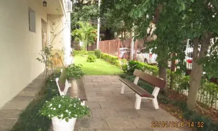 Apartamento com 2 quartos à venda na Avenida Mercedes, 166, Floresta, Porto Alegre por R$ 330.000