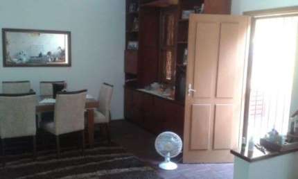 Casa com 2 quartos à venda na Avenida Cristóvão Colombo, 3900, Floresta, Porto Alegre por R$ 690.000