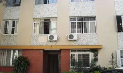 Apartamento com 3 quartos à venda na Avenida Plínio Brasil Milano, 2195, Higienópolis, Porto Alegre por R$ 290.000