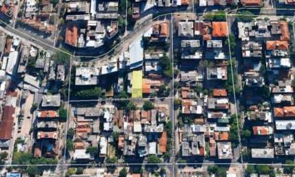 Terreno à venda na Rua Álvares de Azevedo, 80, Auxiliadora, Porto Alegre por R$ 1.810.000