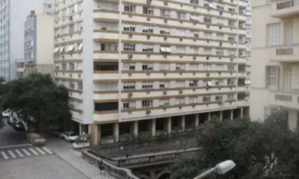 Apartamento com 3 quartos à venda na Rua Duque de Caxias, 1367, Centro Histórico, Porto Alegre por R$ 760.000