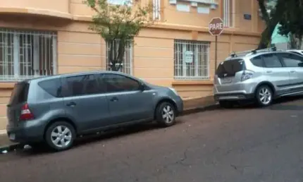 Sala comercial à venda na Rua General Cipriano Ferreira, 443, Centro Histórico, Porto Alegre por R$ 350.000