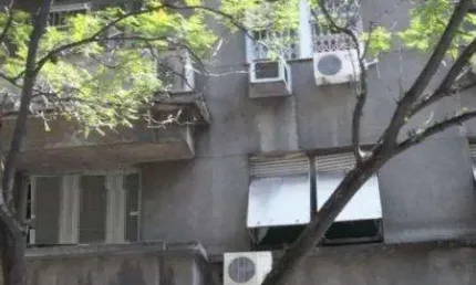 Apartamento com 2 quartos à venda na Avenida Borges de Medeiros, 601, Centro Histórico, Porto Alegre por R$ 250.000