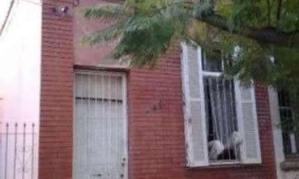 Terreno à venda na Rua Visconde do Rio Branco, 249, Floresta, Porto Alegre por R$ 300.000
