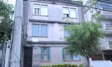 Apartamento com 2 quartos à venda na Rua Luzitana, 235, Higienópolis, Porto Alegre por R$ 250.000