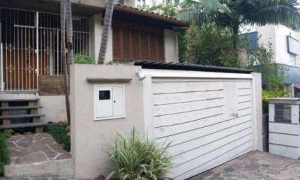 Casa com 3 quartos à venda na Rua Doutor Freire Alemão, 789, Mont Serrat, Porto Alegre por R$ 1.300.000