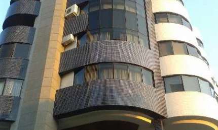 Apartamento com 3 quartos à venda na Rua Castro Alves, 1205, Moinhos de Vento, Porto Alegre por R$ 904.000