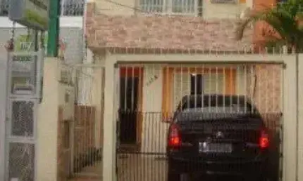 Casa com 2 quartos à venda na Rua Marcílio Dias, 1182, Menino Deus, Porto Alegre por R$ 636.000