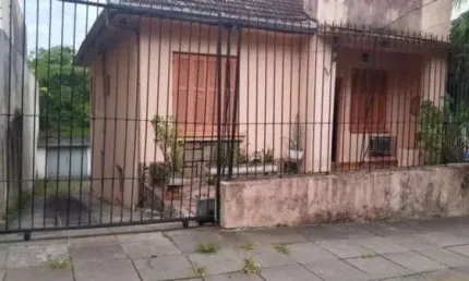 Terreno em condomínio fechado à venda na Rua Professor Ivo Corseuil, 334, Petrópolis, Porto Alegre por R$ 1.100.000