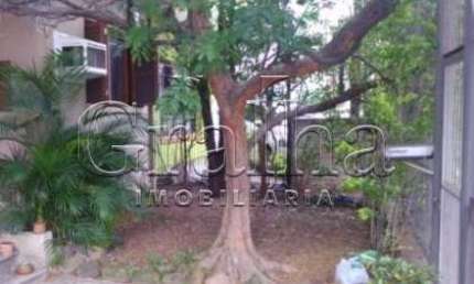 Casa com 2 quartos à venda na Rua Doutor Timóteo, 64, Floresta, Porto Alegre por R$ 800.000