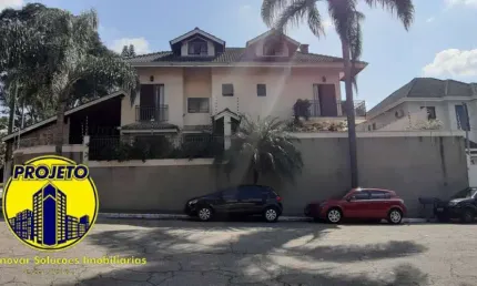 Sobrado de extremo bom gosto em excelente localização!!!