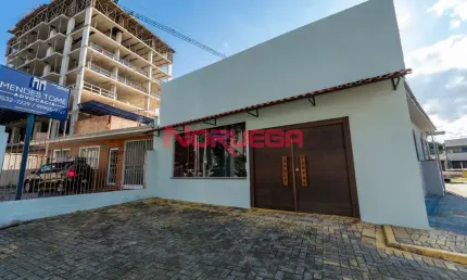 Ponto comercial com 1 sala para alugar na Rua Eduardo Carlos Pereira, 3960, Novo Mundo, Curitiba, 166 m2 por R$ 14.700