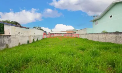 Terreno à venda em Curitiba-PR, bairro Uberaba, 560m² de área!Venha conferir!