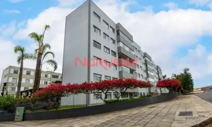 Apartamento de 3 Quartos com Suíte e Garagem no Alto da Glória, Curitiba-PR: Imperdível Oportunidade!