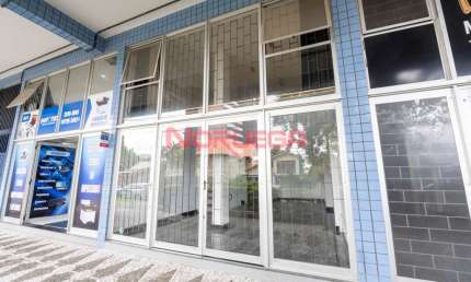 Loja comercial para locação em Curitiba-PR, Boa Vista: 2 salas, 1 banheiro, 80m² de área!