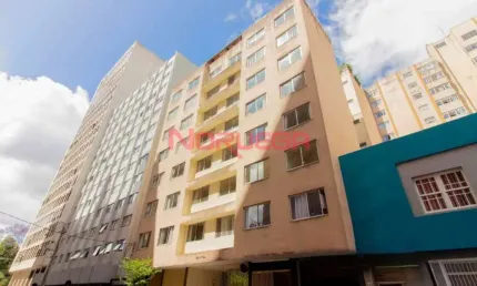 Locação de imóvel com 1 banheiro no Centro de Curitiba-PR: modernidade e conforto garantidos!