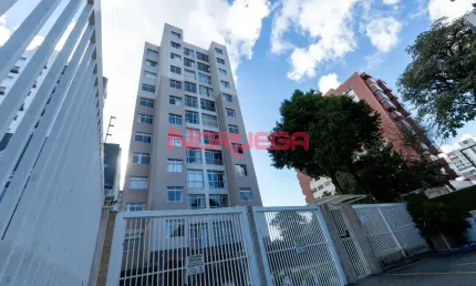 Alugue agora este apartamento de 3 quartos no Bacacheri, Curitiba-PR! 99,50m², 1 vaga de garagem e muito mais!