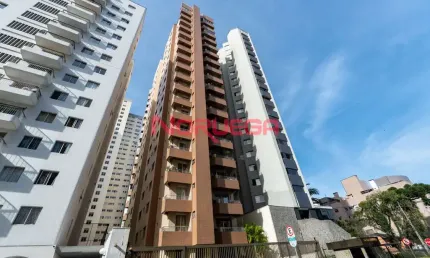 Apartamento com 3 quartos para alugar na Rua General Aristides Athayde Júnior, 560, Bigorrilho, Curitiba, 1 m2 por R$ 3.500