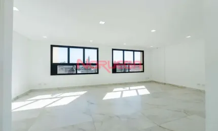 Locação de Imóvel Comercial no Centro de Curitiba-PR: 2 Salas, 1 Banheiro, 64,28 m² - Imperdível!
