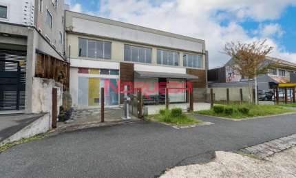 Barracão / Galpão / Depósito com 1 sala para alugar na Rua Professor João Doetzer, 348, Jardim das Américas, Curitiba, 490 m2 por R$ 18.200