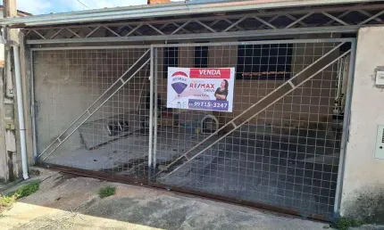 Casa à venda no Jardim Santa Helena em Salto de Pirapora | 2 quartos R$173 mil