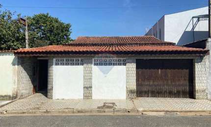 'Casa com 02 dormitórios à Venda em Jardim Bandeira, SP' Aceita financiamento!!