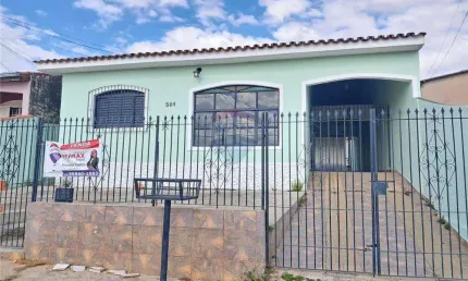 EXCELENTE CASA NO TERRAS DE SÃO JOÃO - 3 DORMITÓRIOS