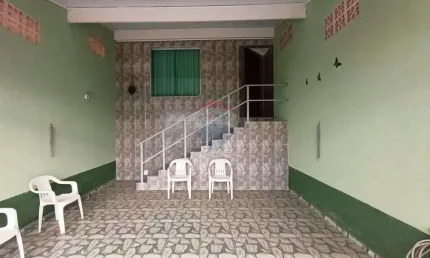 Casa á venda em salto de pirapora no centro/3 quartos/2 banheiros e uma edícula muito charmosa/300 mil!