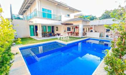 Casa em condomínio com 4 quartos -  Porteira Semi-Fechada
