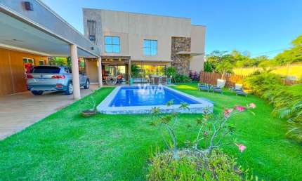 Casa duplex com 5 suítes no  Alphaville Fortaleza  - Porteira Fechada